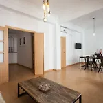 Kirei Apartment San Agustin